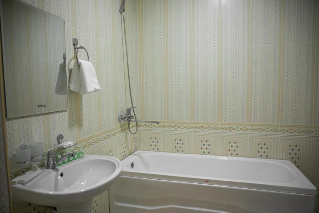 Hotel Minor Samarkand 03